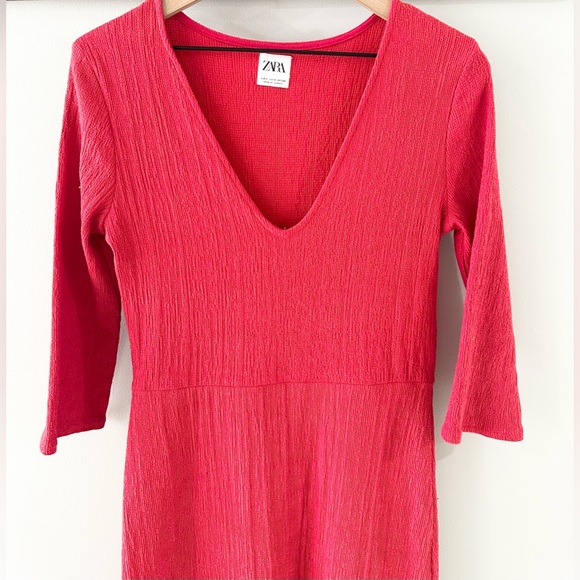 Zara 3/4 Sleeve Red Textured Midi Dress Size Small - Picture 3 of 6
